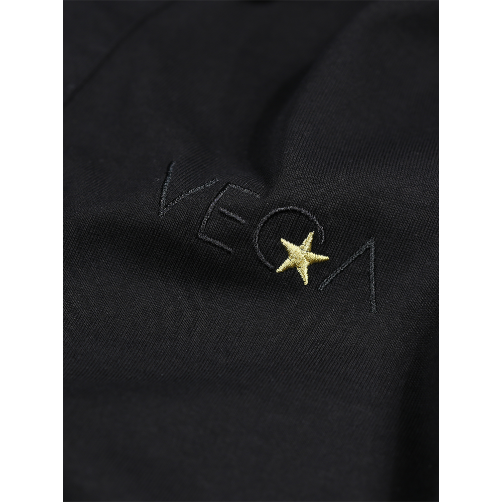 VEGA Top Black Image 3